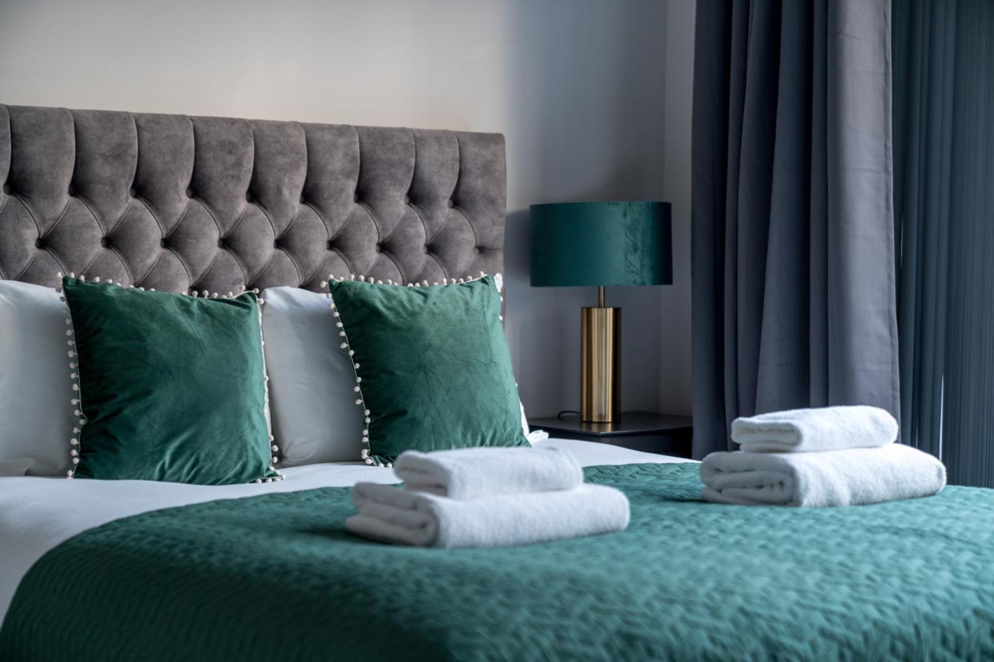 Boutique Lux London Apartments-Free Parking Totteridge Exteriör bild
